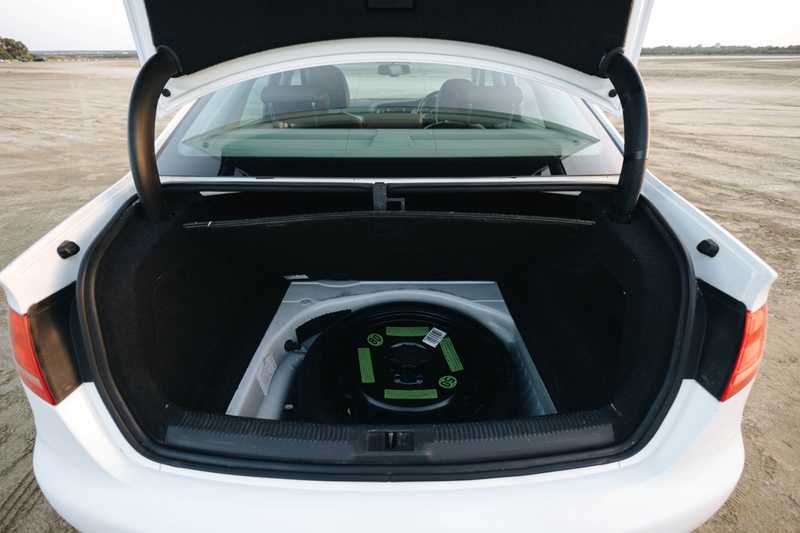 2011 Audi A4 1,8L 2011 Cyprus