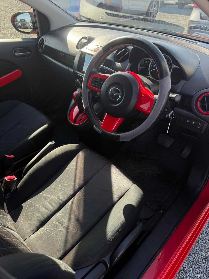 2014 Mazda Demio 1,3L 2014 Cyprus