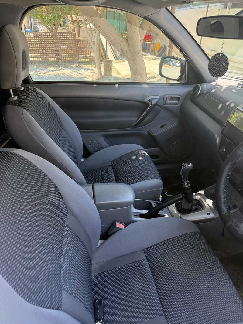 2002 Toyota RAV4 2,0L 2002 Cyprus