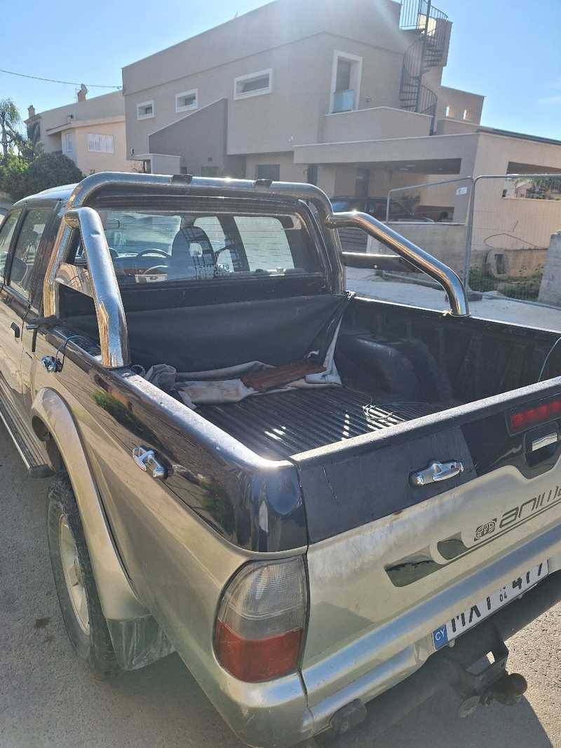 2004 Mitsubishi L200 2,5L 2004 Cyprus