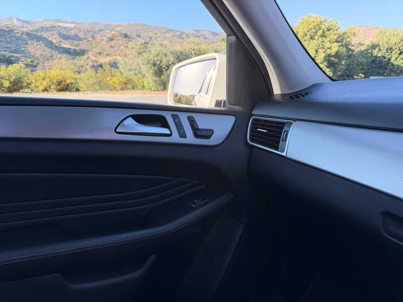 2014 Mercedes-Benz M-Class 2,1L 2014 Cyprus