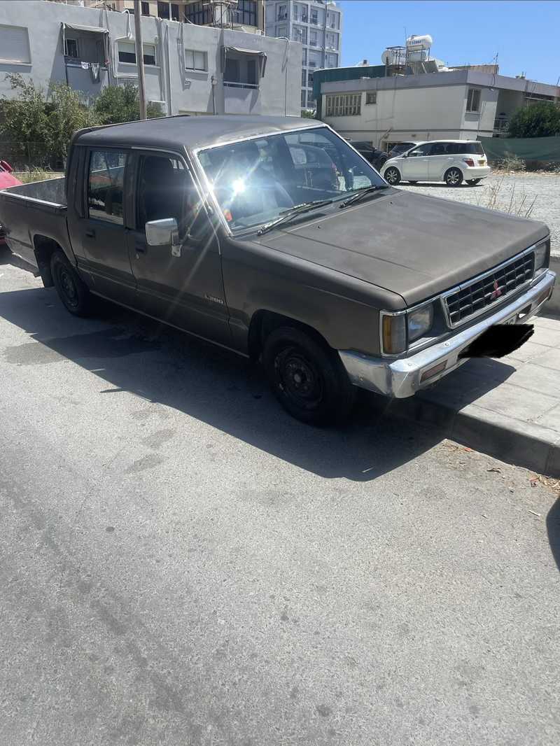 1990 Mitsubishi L200 2,5L 1990 Cyprus