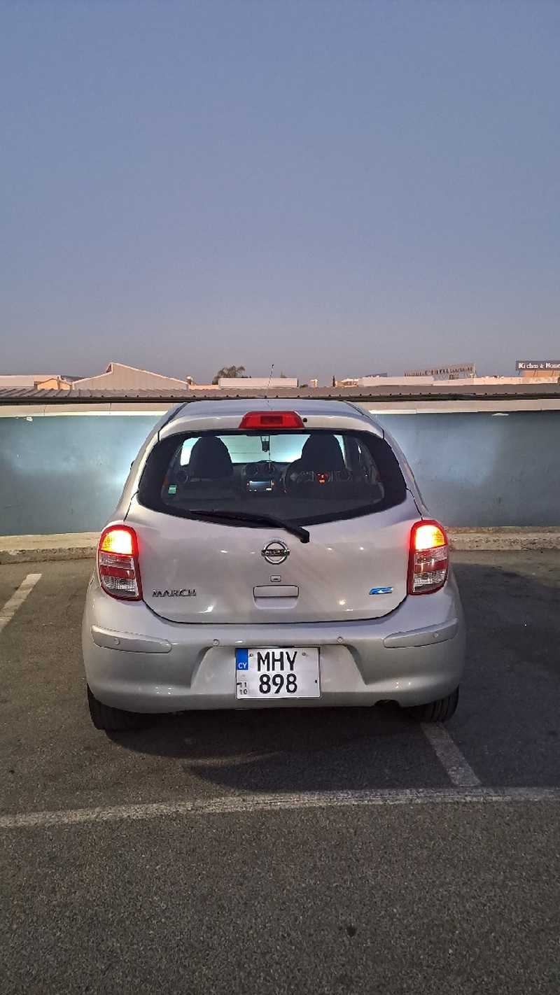 Nissan March 1,2L 2010