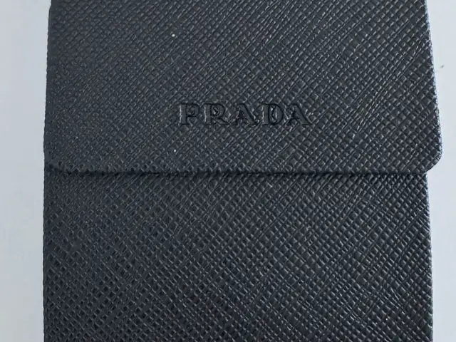 Prada sunglasses original, Limassol — Agios Athanasios