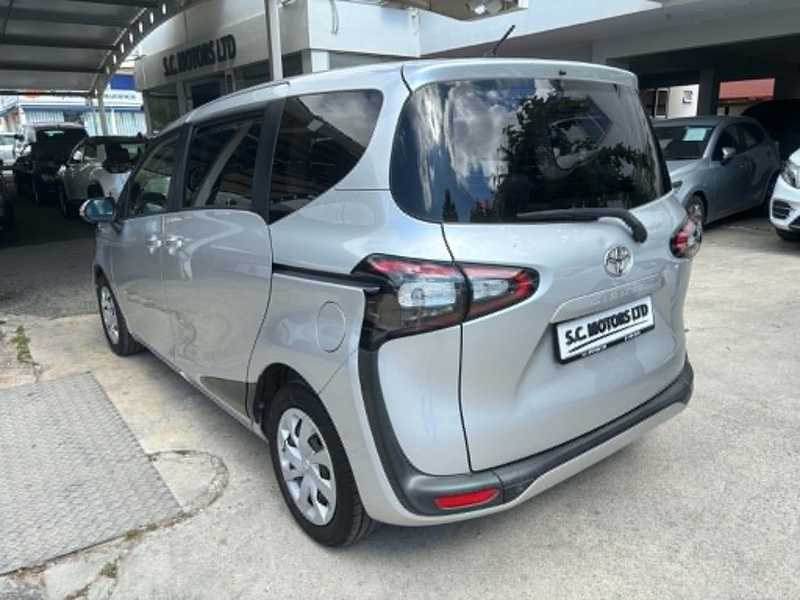2016 Toyota Sienta 1,5L 2016 Cyprus