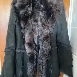 Beautiful fur coat, Επαρχία Λευκωσίας — Λευκωσία - Καϊμακλί