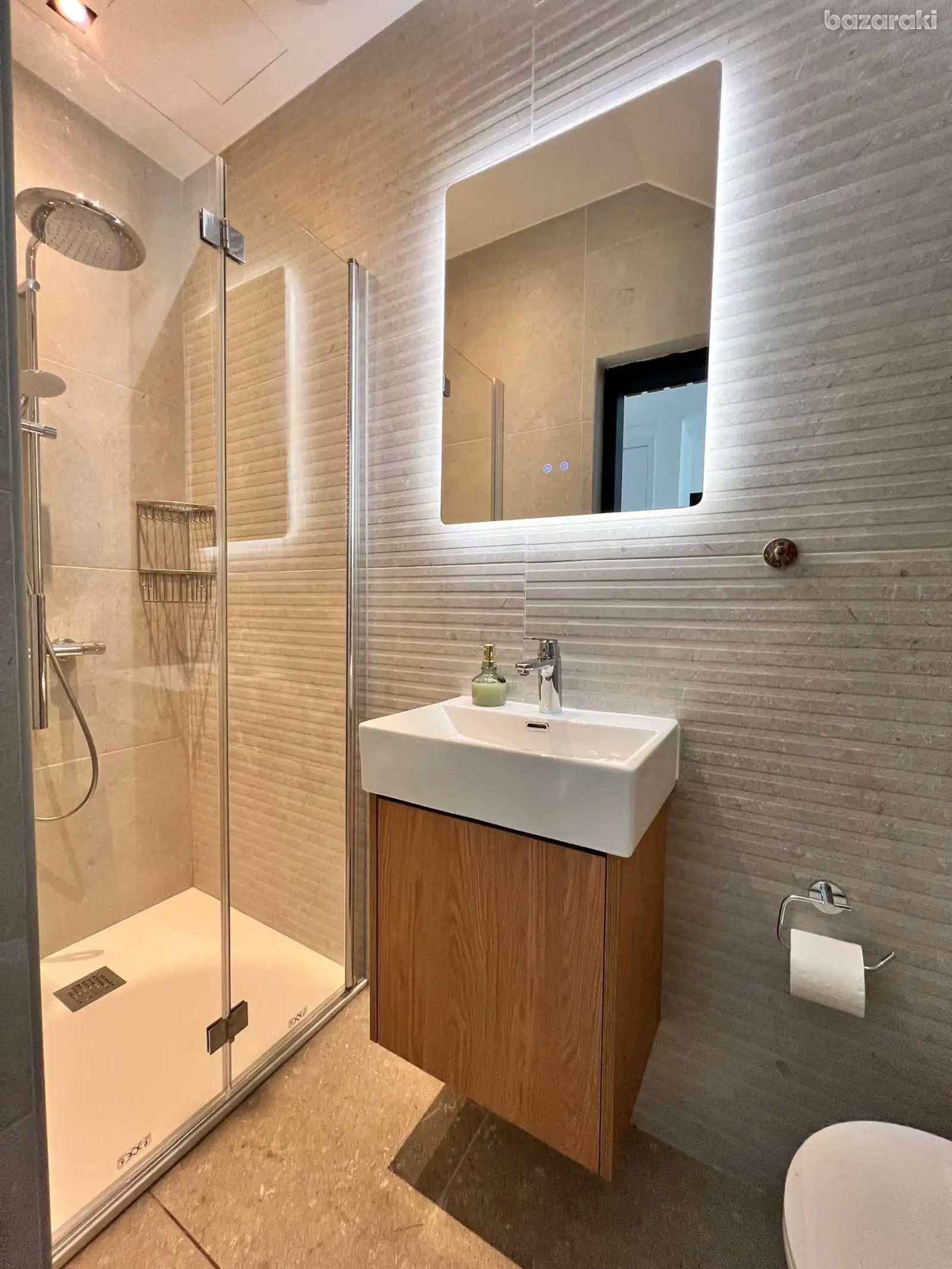 House, 3 bedrooms — 12