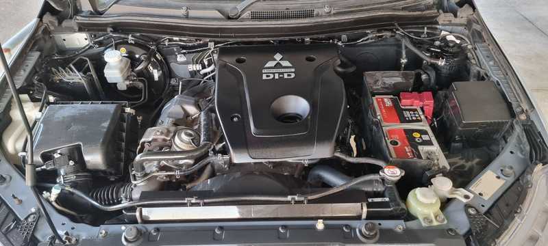 2016 Mitsubishi L200 2,4L 2016 Cyprus