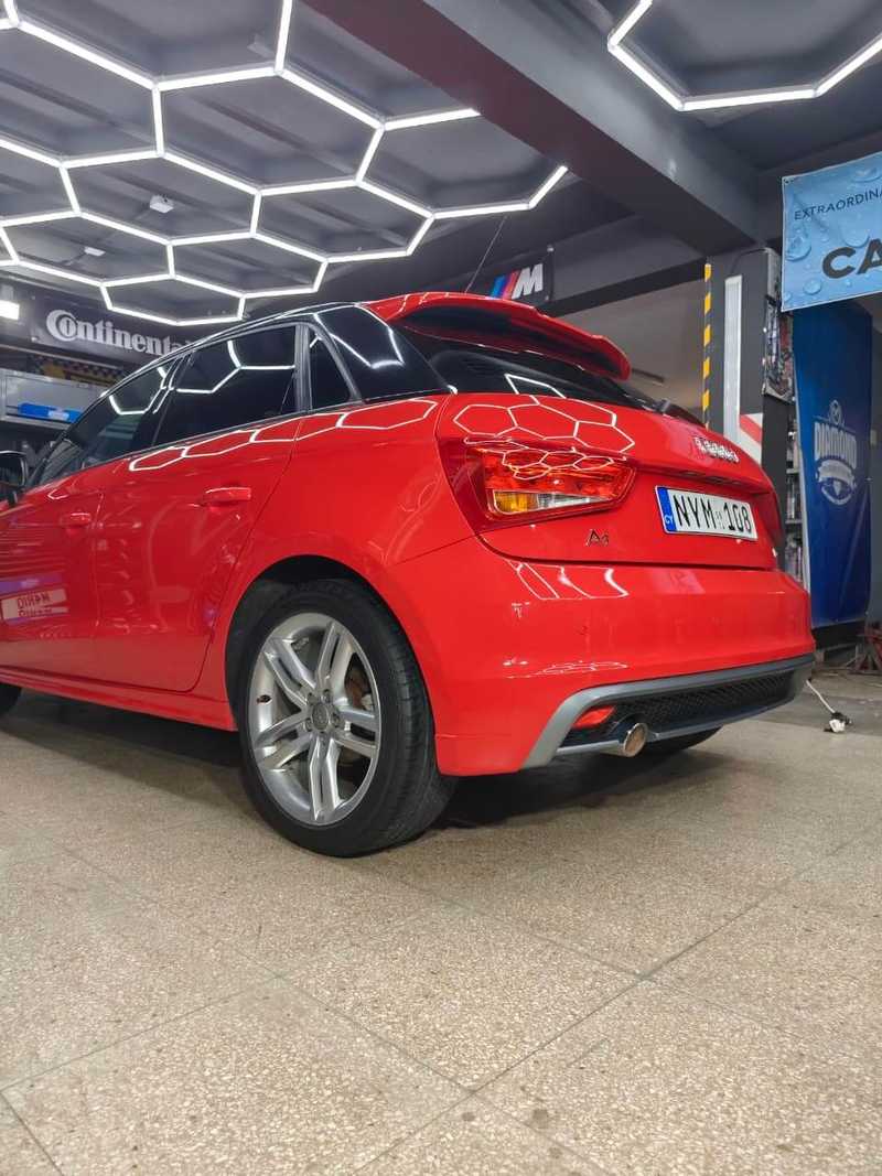 2014 Audi A1 1,6L 2014 Cyprus