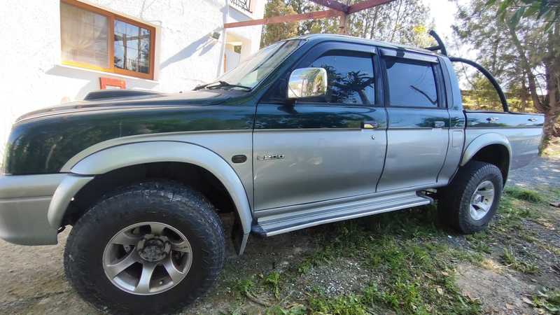 2002 Mitsubishi L200 2,5L 2002 Cyprus