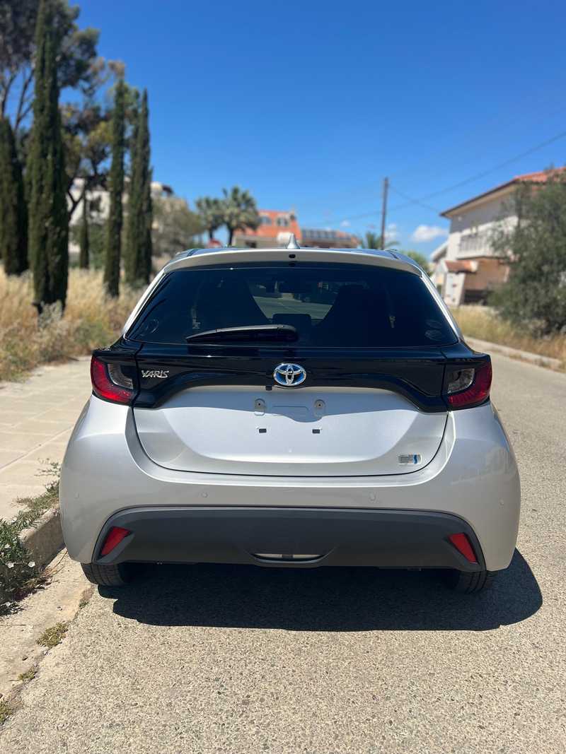 2021 Toyota Yaris 1,5L 2021 Cyprus