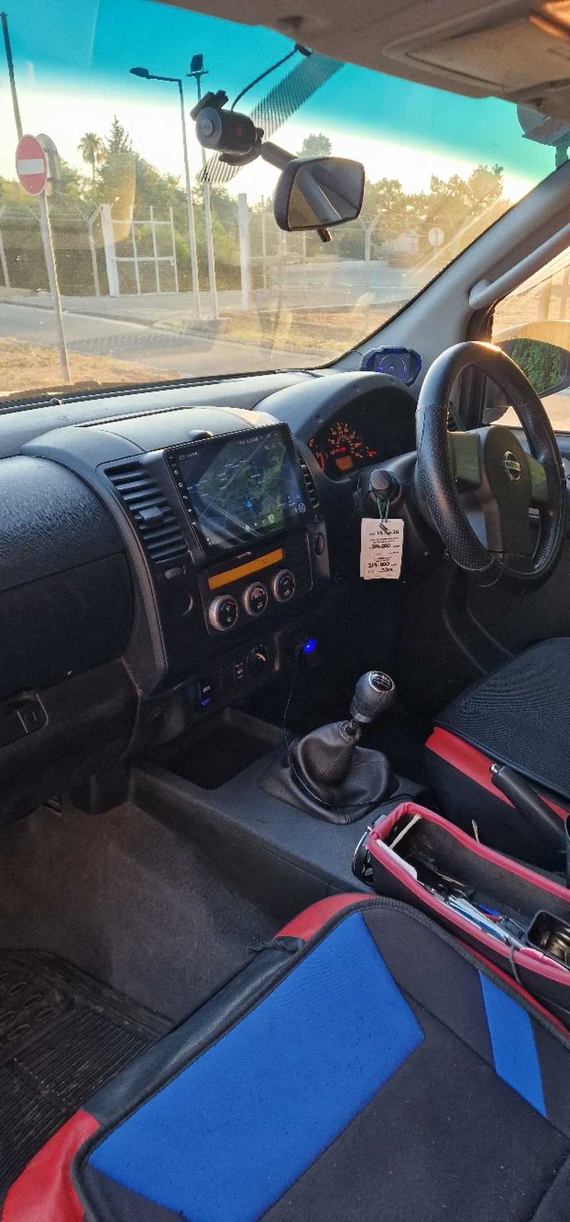 2006 Nissan Navara 2,5L 2006 Cyprus