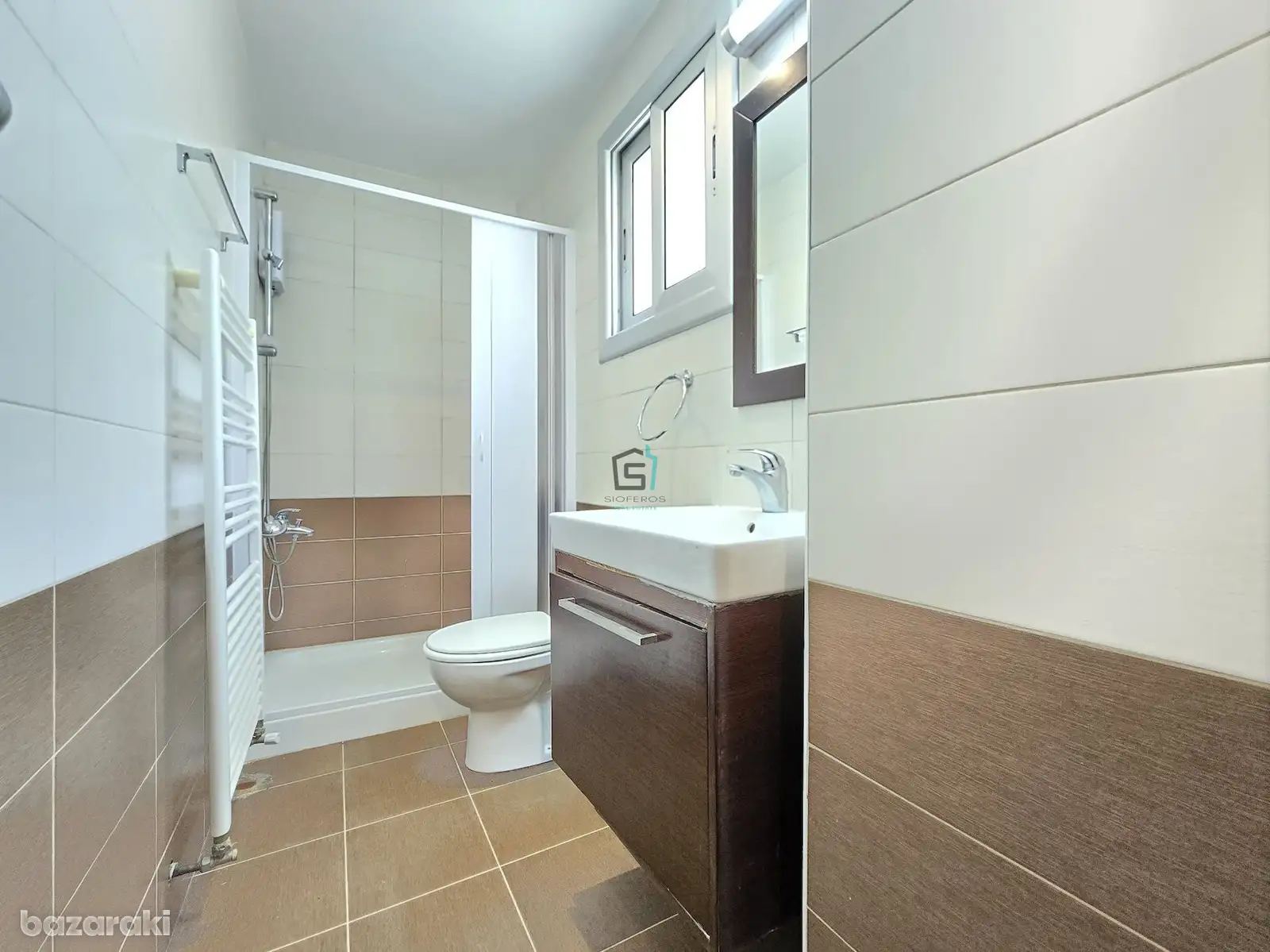 House, 3 bedrooms — 13