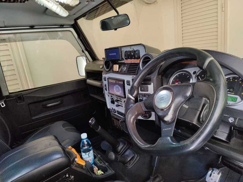 2014 Land Rover Defender 2,2L 2014 Cyprus
