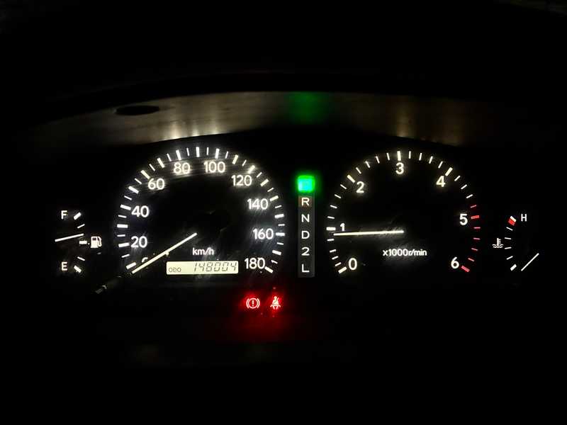 1996 Toyota Crown 2,4L 1996 Cyprus