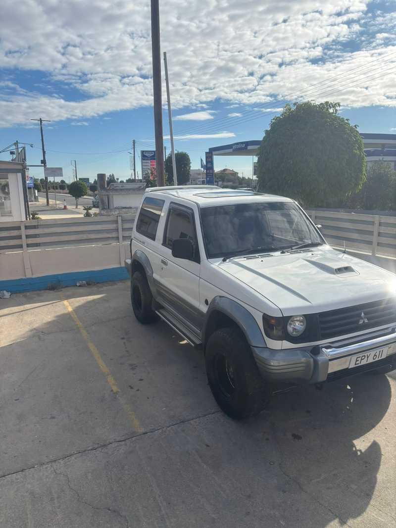 1994 Mitsubishi Pajero 2,8L 1994 Cyprus