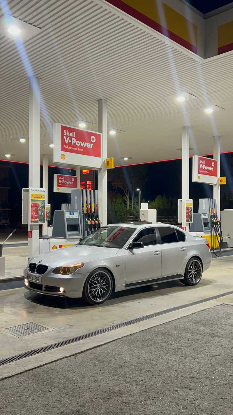 BMW 5-Series 2,2L 2005
