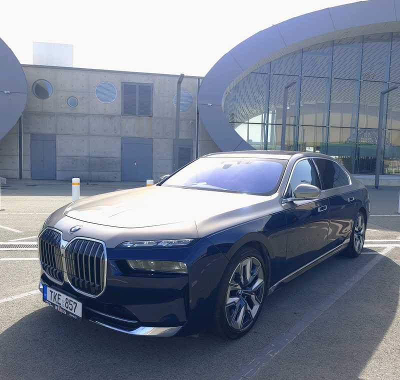 2023 BMW 7-Series 3,0L 2023 Cyprus