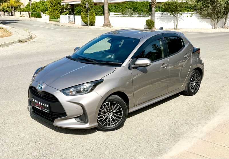2022 Toyota Yaris 1,5L 2022 Cyprus