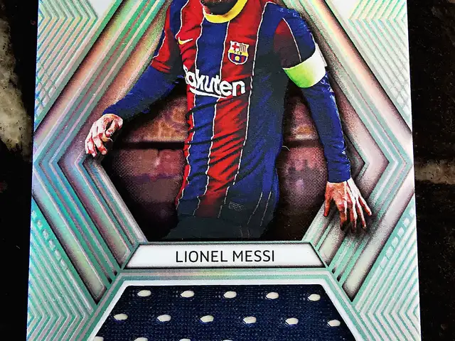Lionel messi futera world greats match worn relic 02/12 barcelona bwg10 rare, Επαρχία Λεμεσού — Άγιος Τύχων
