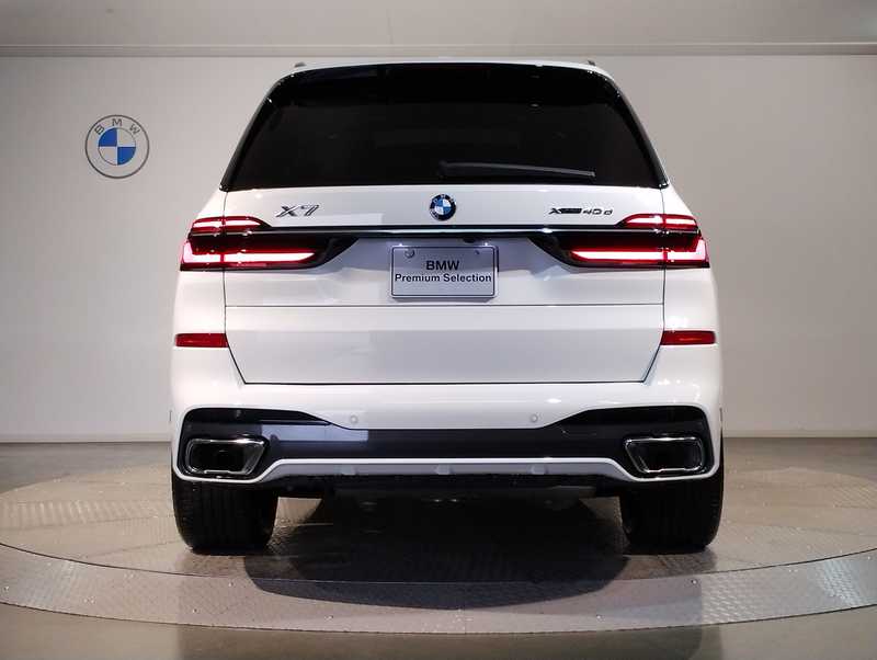 2024 BMW X7 3,0L 2024 Cyprus