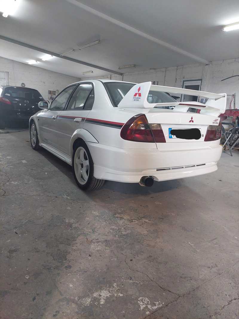 1999 Mitsubishi Lancer Evolution 2,0L 1999 Cyprus