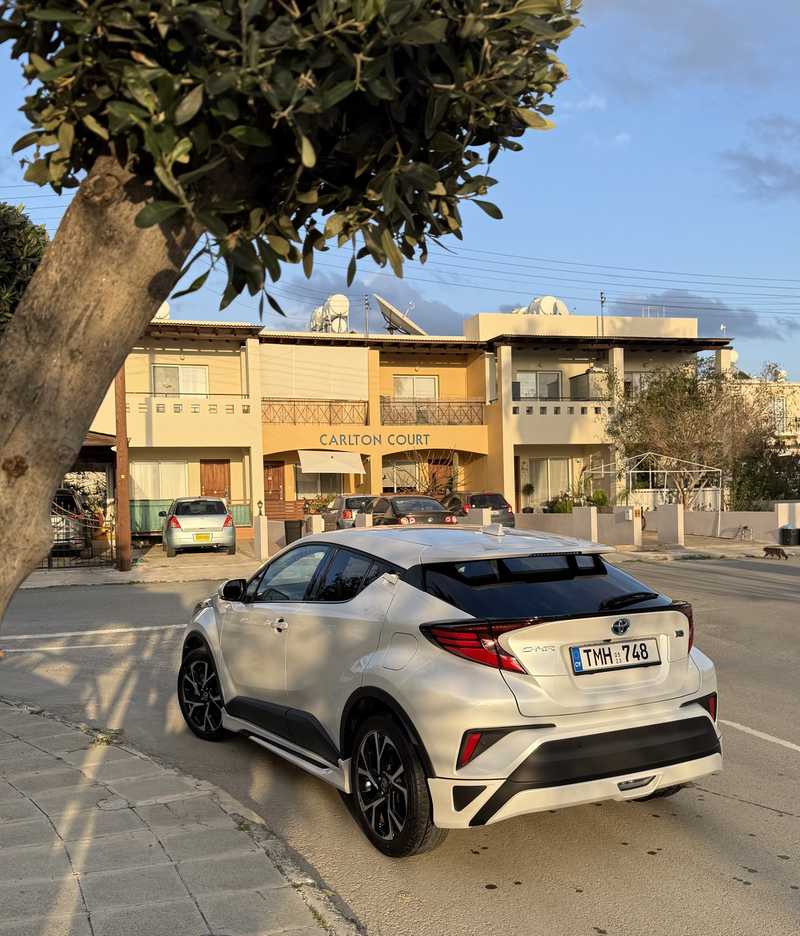 2023 Toyota C-HR 1,8L 2023 Cyprus
