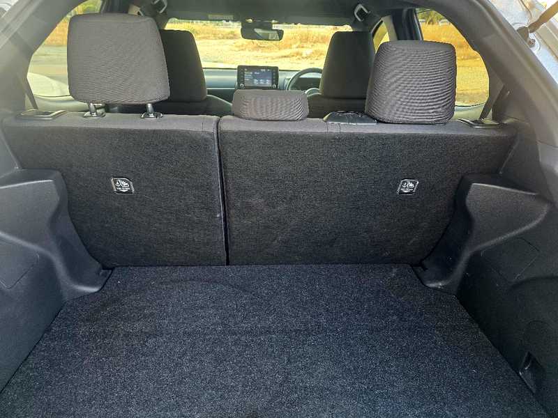 2022 Toyota Yaris 1,5L 2022 Cyprus