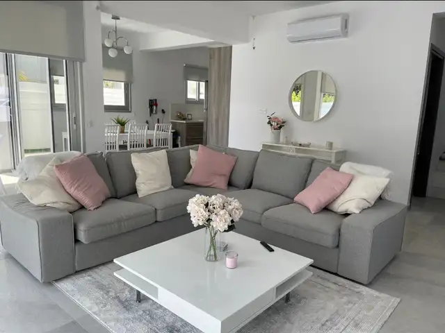 Ikea light grey 4 seater corner sofa - kivik, Επαρχία Αμμοχώστου — Κάππαρη