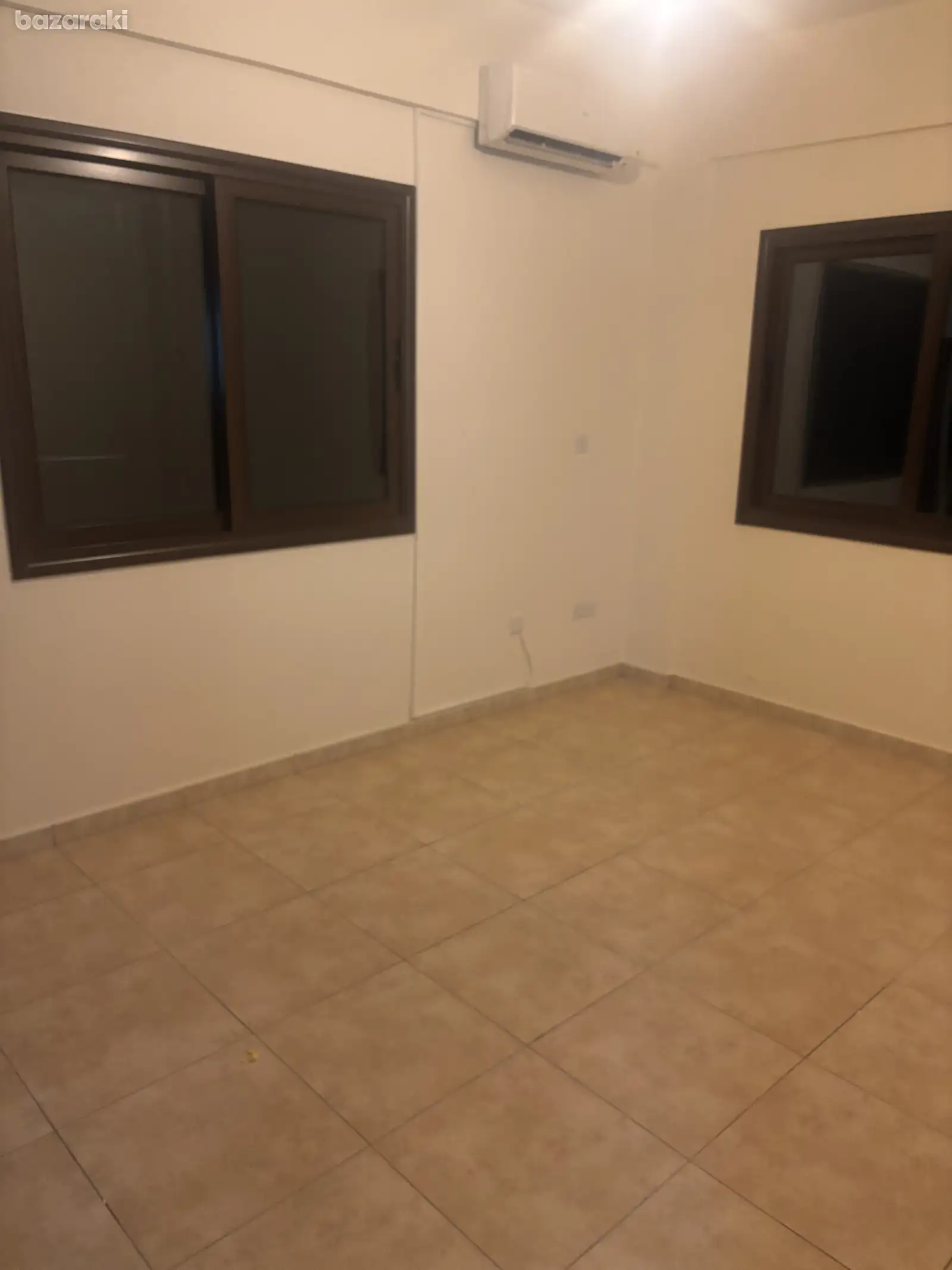 House, 3 bedrooms — 8