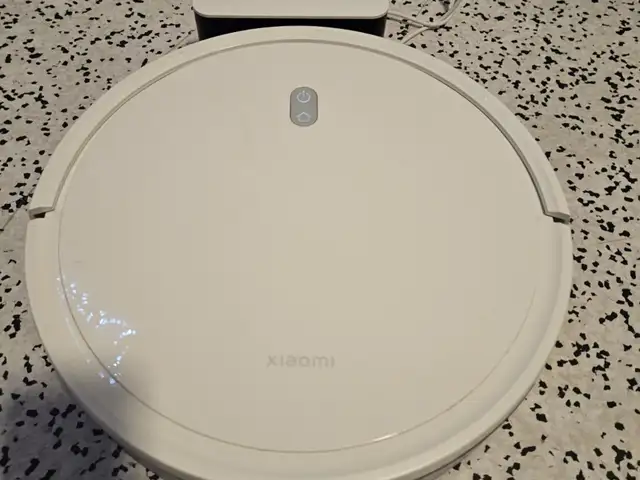 Xiaomi e10 robot vacuum cleaner, Paphos — Paphos - Kato Paphos