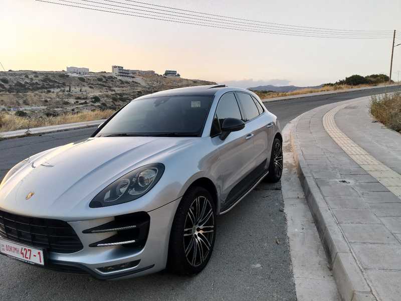 2017 Porsche Macan 3,0L 2017 Cyprus