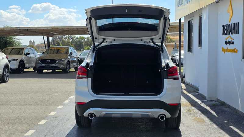 2021 BMW X1 2,0L 2021 Cyprus