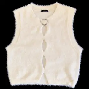 Tezenis cream fluffy knit vest, size s, Paphos — Paphos - Agios Theodoros