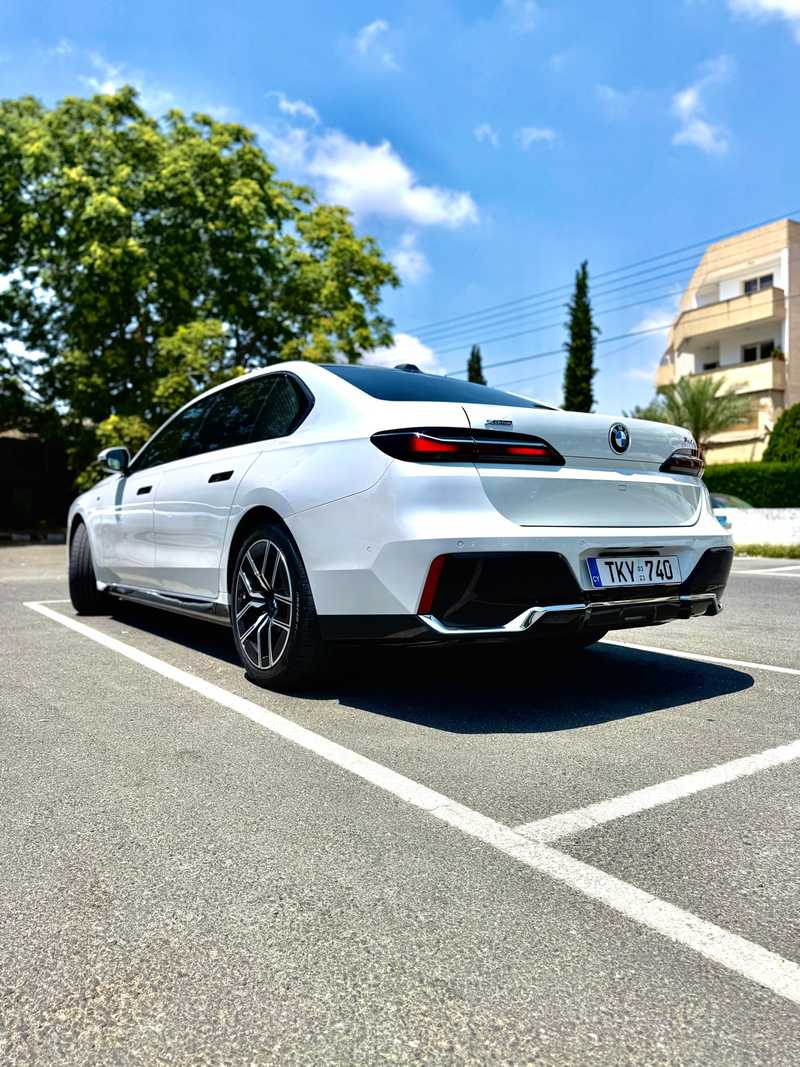2023 BMW 7-Series 3,0L 2023 Cyprus