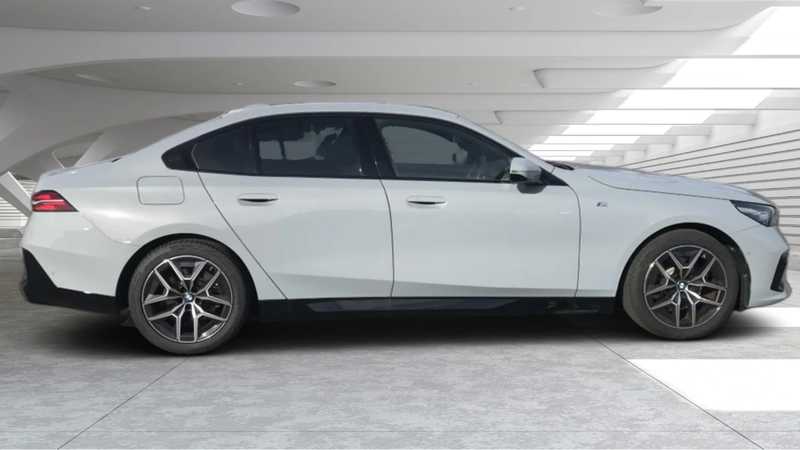 2024 BMW 5-Series 2,0L 2024 Cyprus