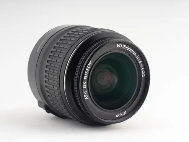 Nikon af-s dx nikkor 18-55mm f/3.5-5.6g ii - excellent condition, Nicosia — Dali - Panag Evangelistria