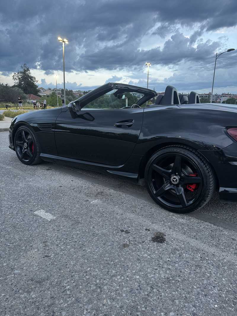2015 Mercedes-Benz SLK-Class 2,2L 2015 Cyprus