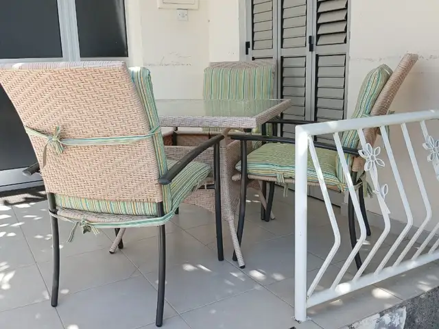 Outside table, Limassol — Limassol - Agios Ioannis