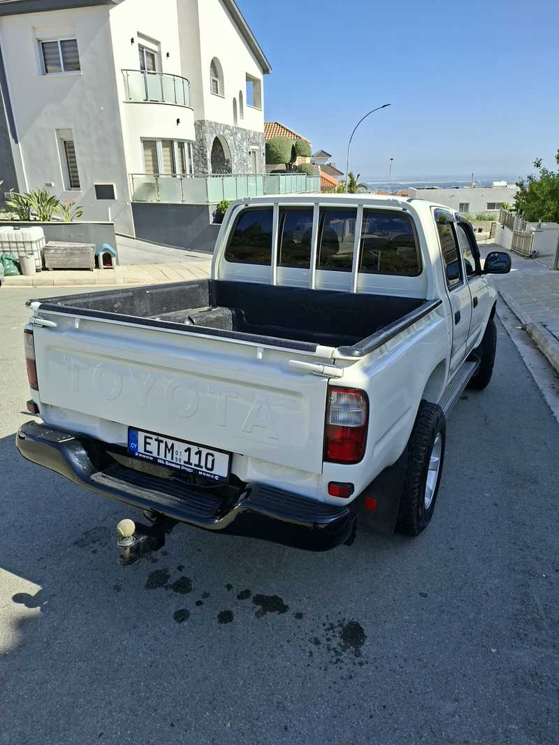 1998 Toyota Hilux 2,8L 1998 Cyprus