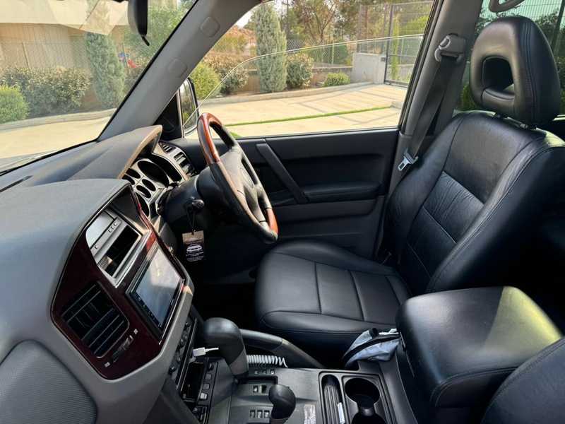 2001 Mitsubishi Pajero 3,2L 2001 Cyprus
