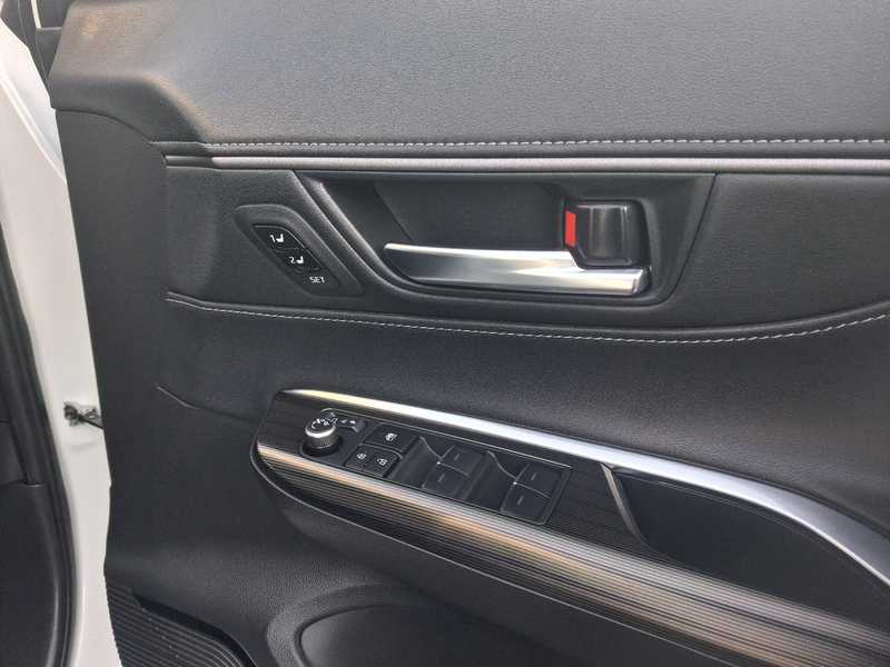 2023 Toyota Harrier 2,5L 2023 Cyprus