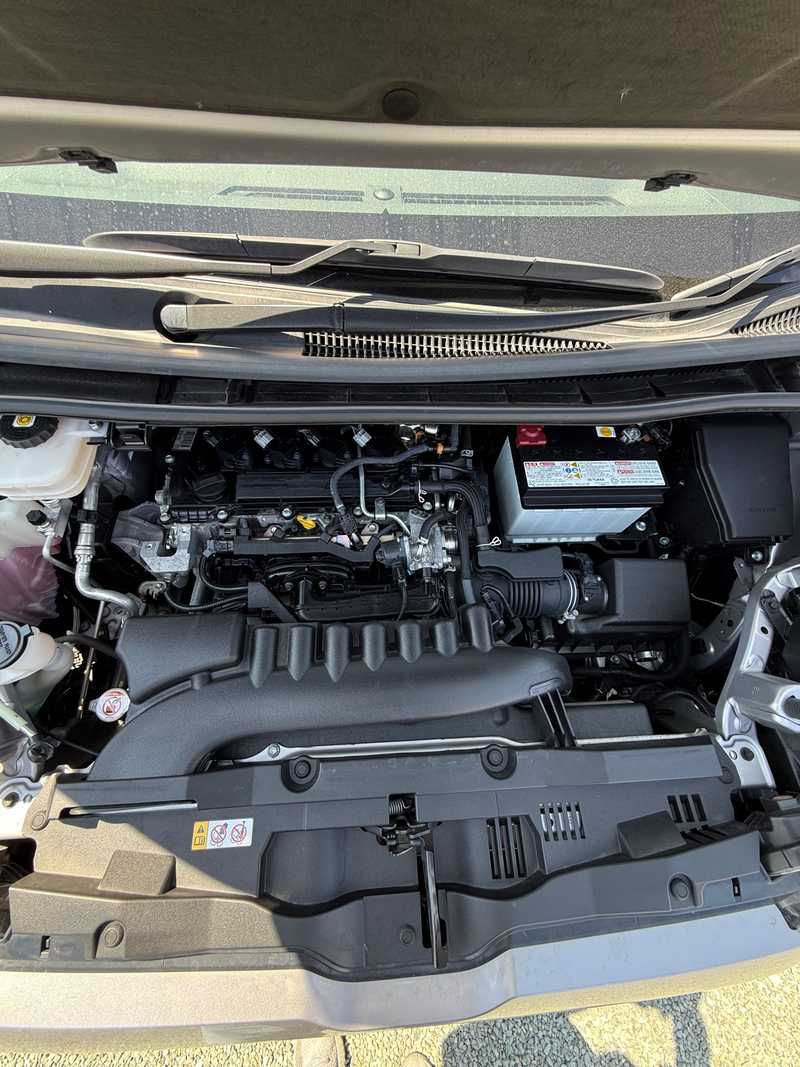2023 Toyota Noah 2,0L 2023 Cyprus