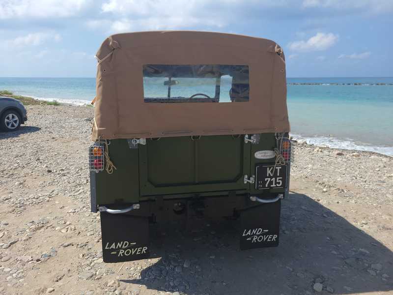 1979 Land Rover Defender 2,3L 1979 Cyprus