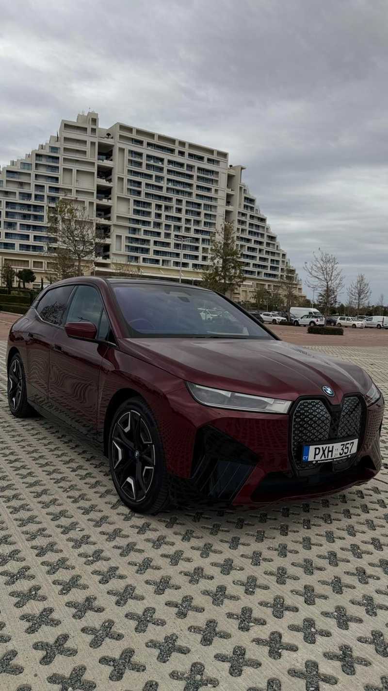BMW iX Electric 2021