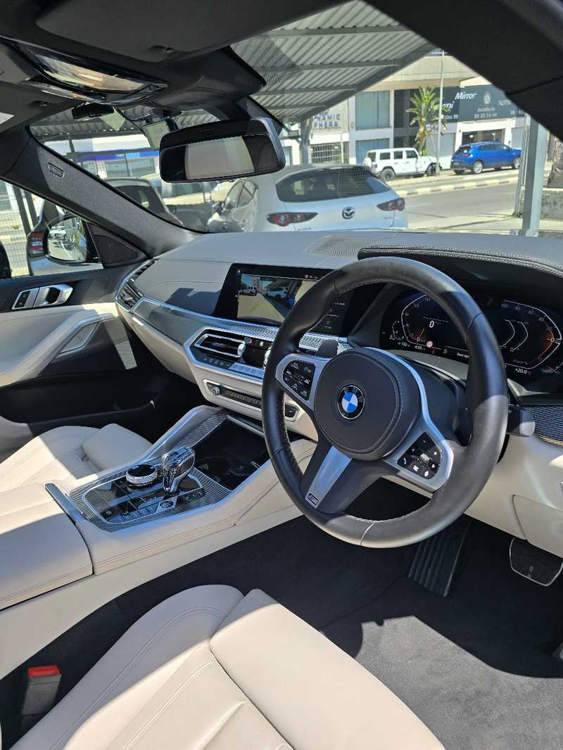 2022 BMW X6 3,0L 2022 Cyprus