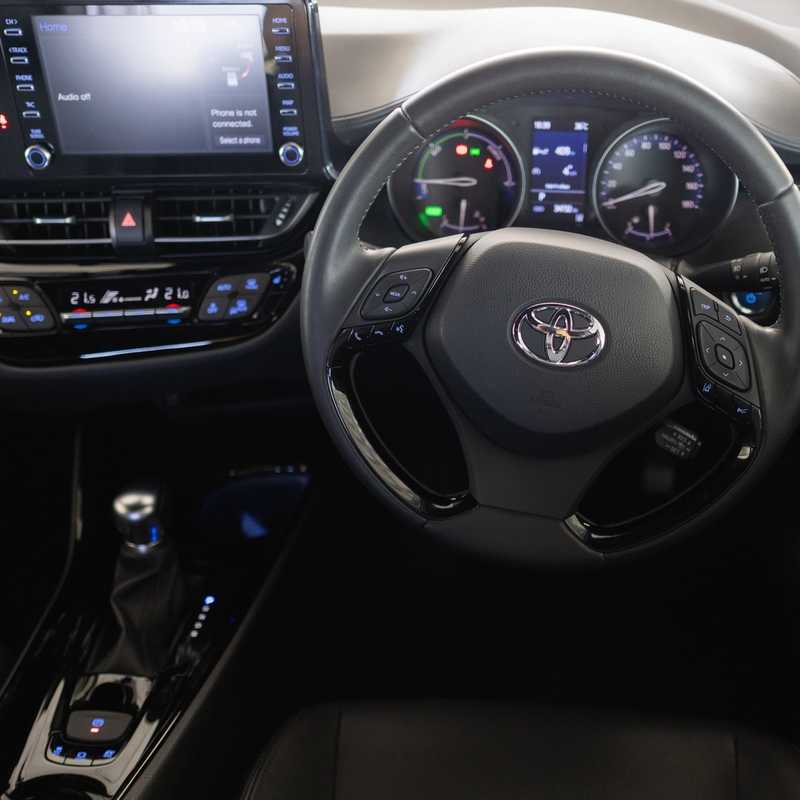 2022 Toyota C-HR 1,8L 2022 Cyprus