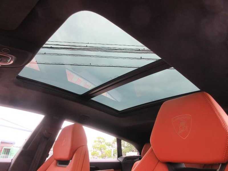 2025 Lamborghini Urus 4,0L 2025 Cyprus