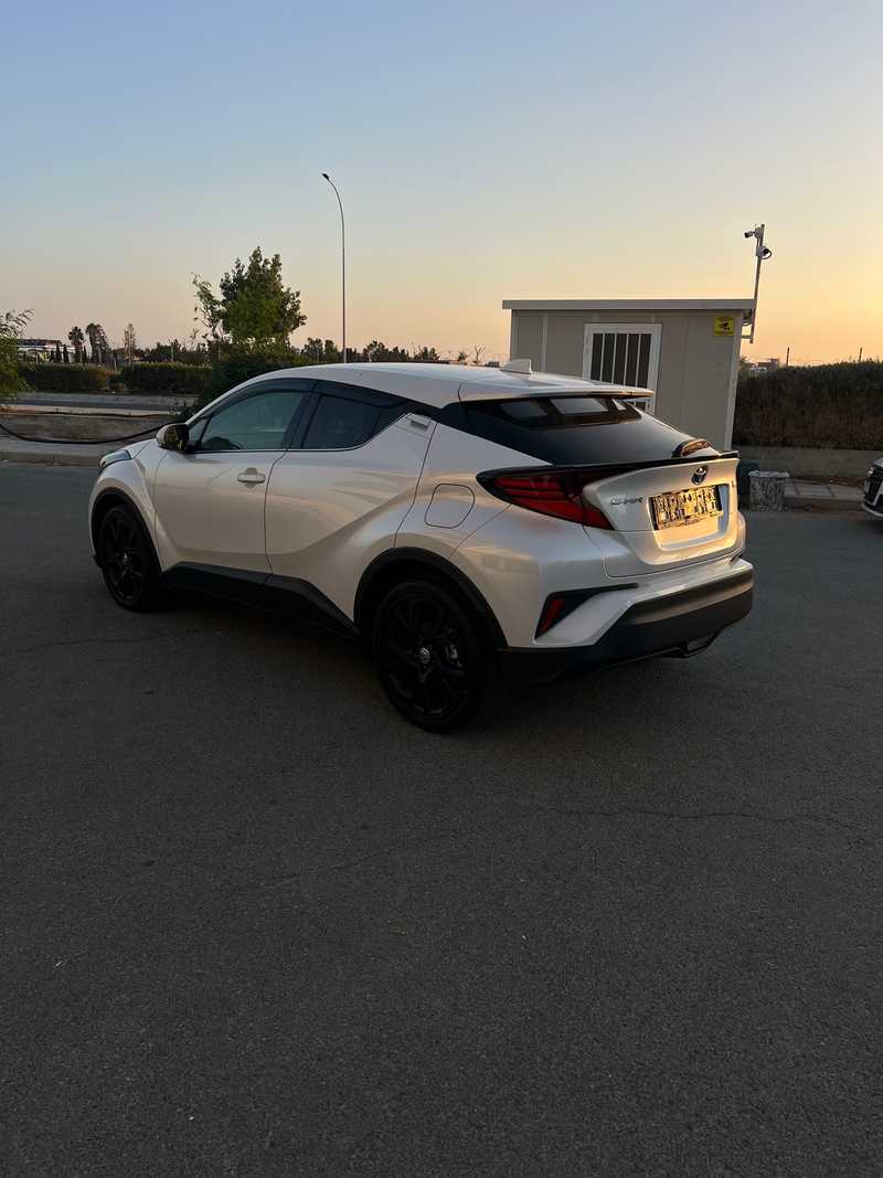 2022 Toyota C-HR 1,8L 2022 Cyprus