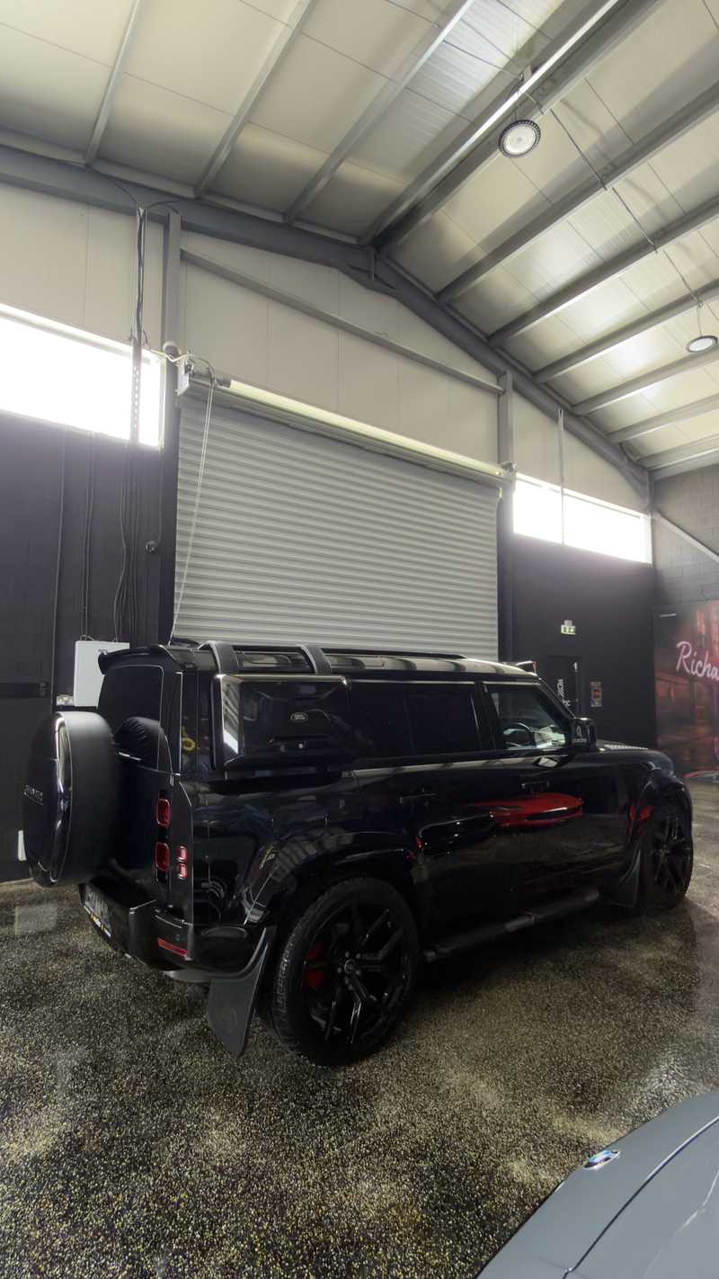 2023 Land Rover Defender 3,0L 2023 Cyprus